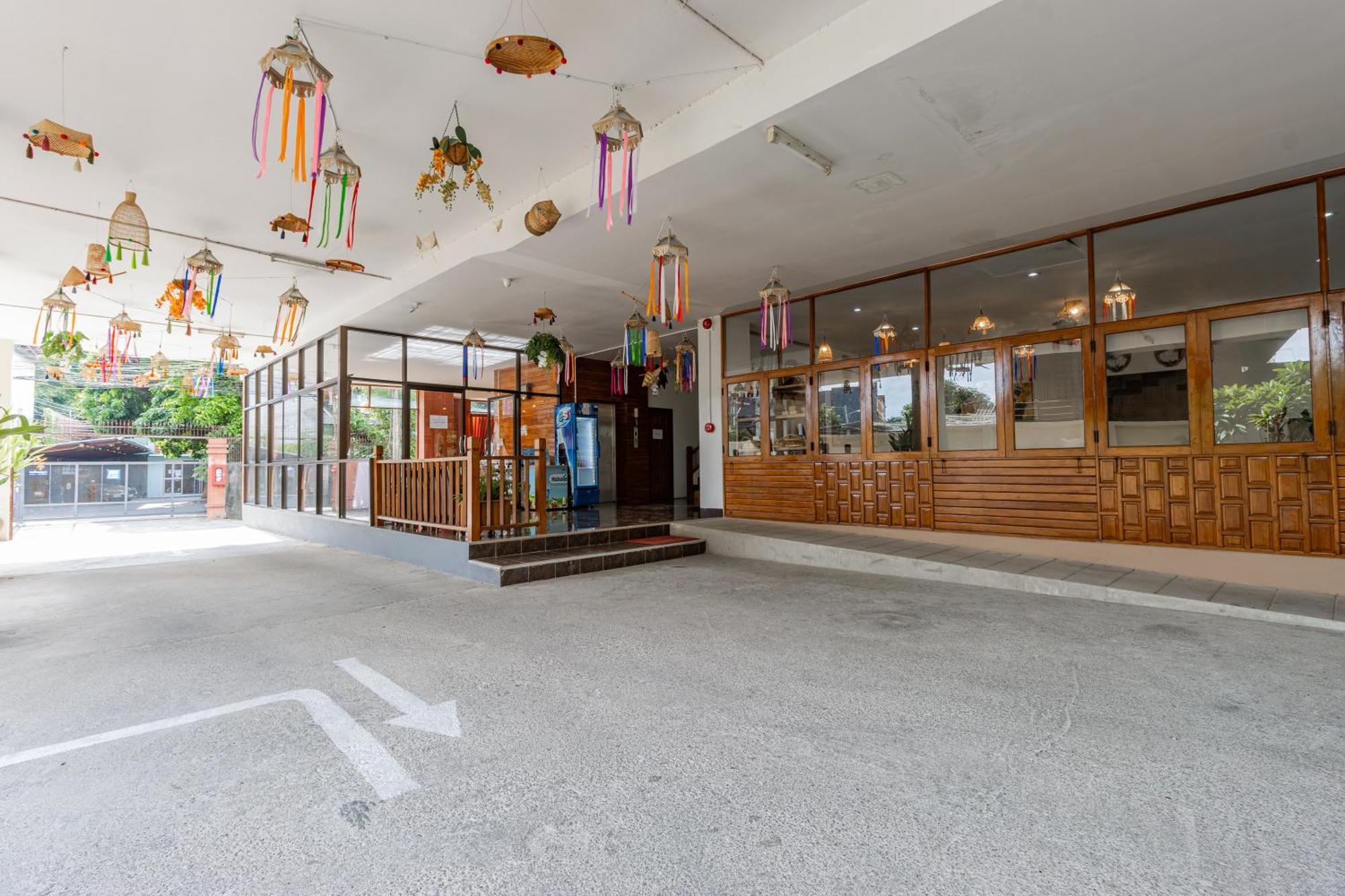 Budget Stars Hotel شيانغ ماي المظهر الخارجي الصورة