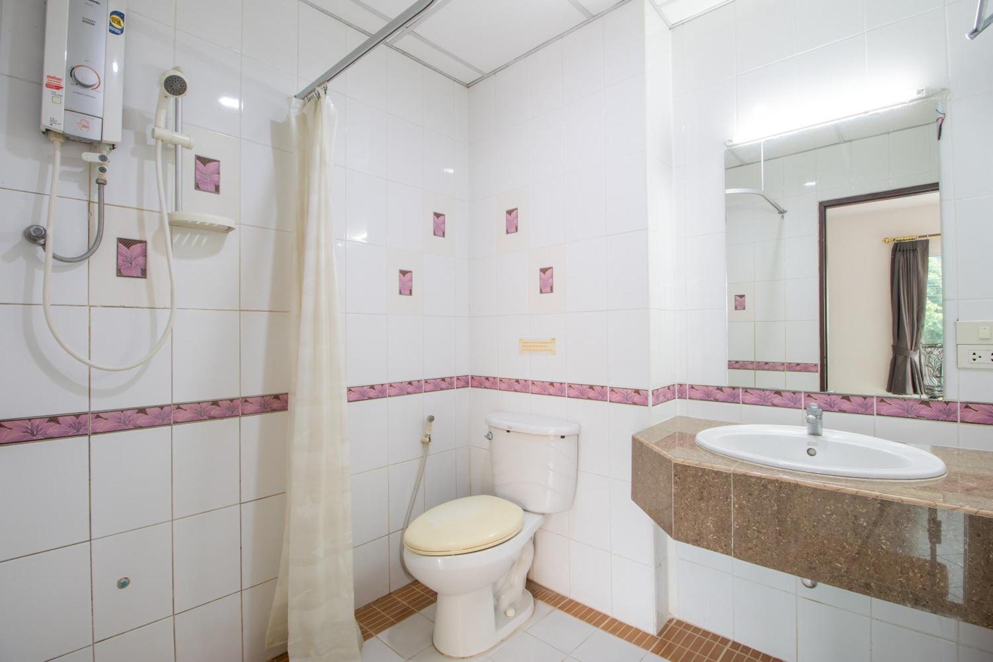 Budget Stars Hotel شيانغ ماي المظهر الخارجي الصورة